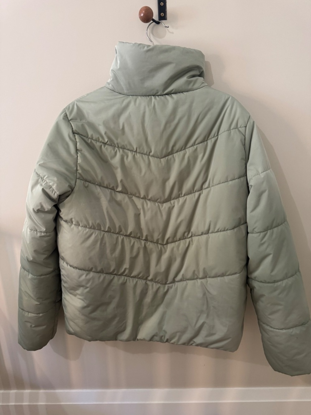 Winter coat - Picture 2 of 4